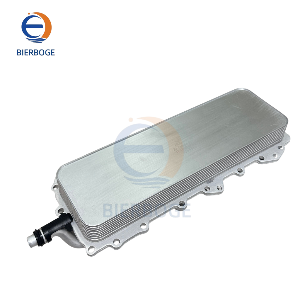 Suitable for Land Rover Range Rover RRS RR D4 engine cooling system oil radiator LR010754 AJ811959
