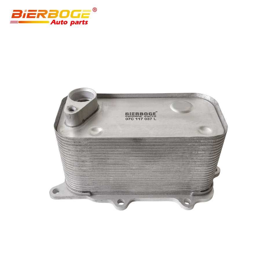 07C117037L Engine Oil Cooler For Audi Bentley
