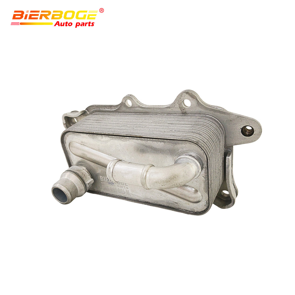 06E117021M Engine Oil Cooler For Audi