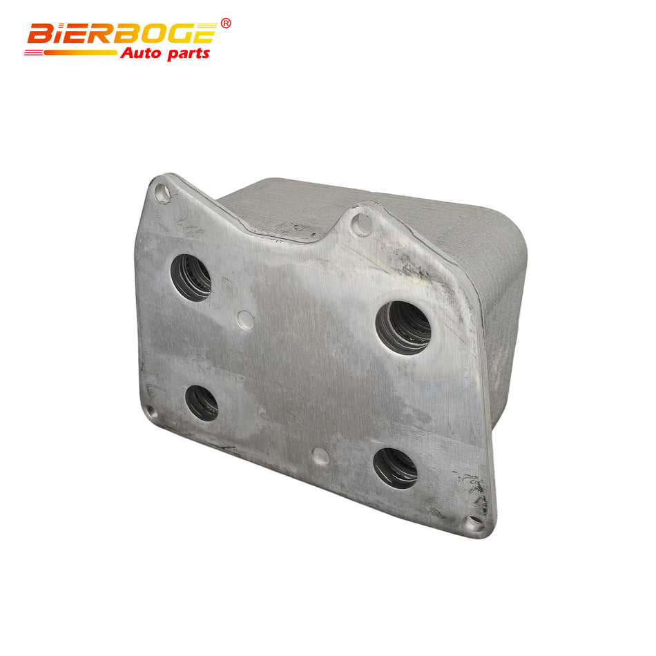077117021P Engine Oil Cooler For Volkswagen