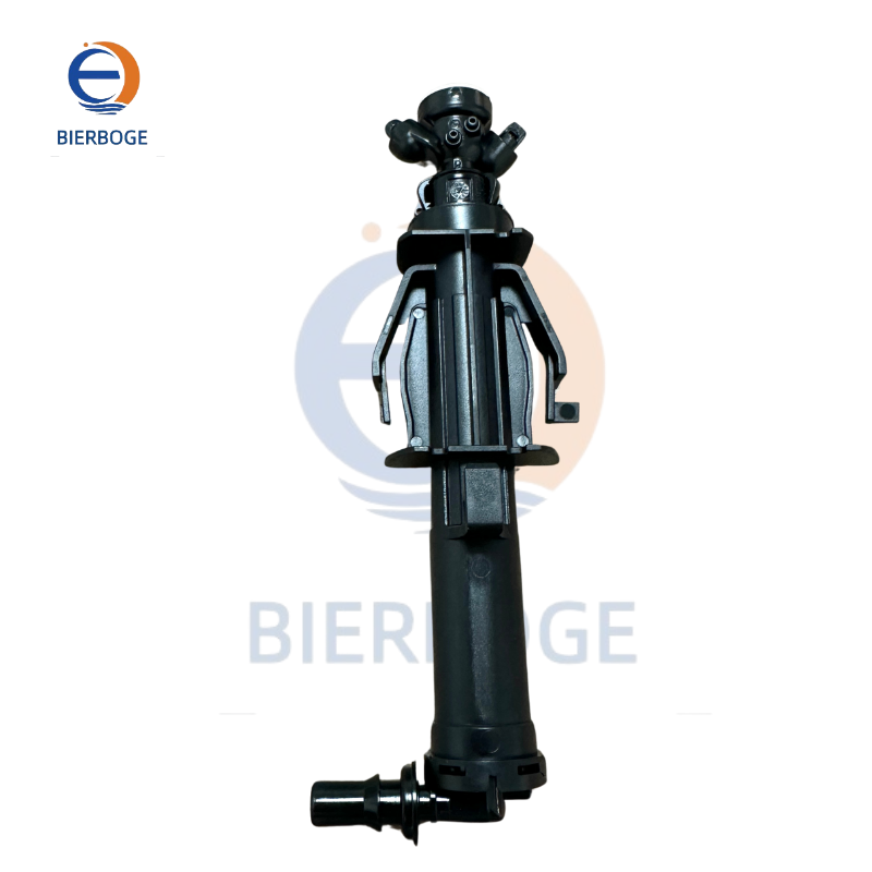 Suitable for Volkswagen Touareg 18-24 right headlight washer nozzle 760955104 760 955 104